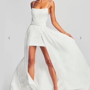 Retrofete White High Low Dress WITH train attachment